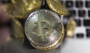 CryptoQuant CEO’su: Birileri büyük miktarda Bitcoin alıyor