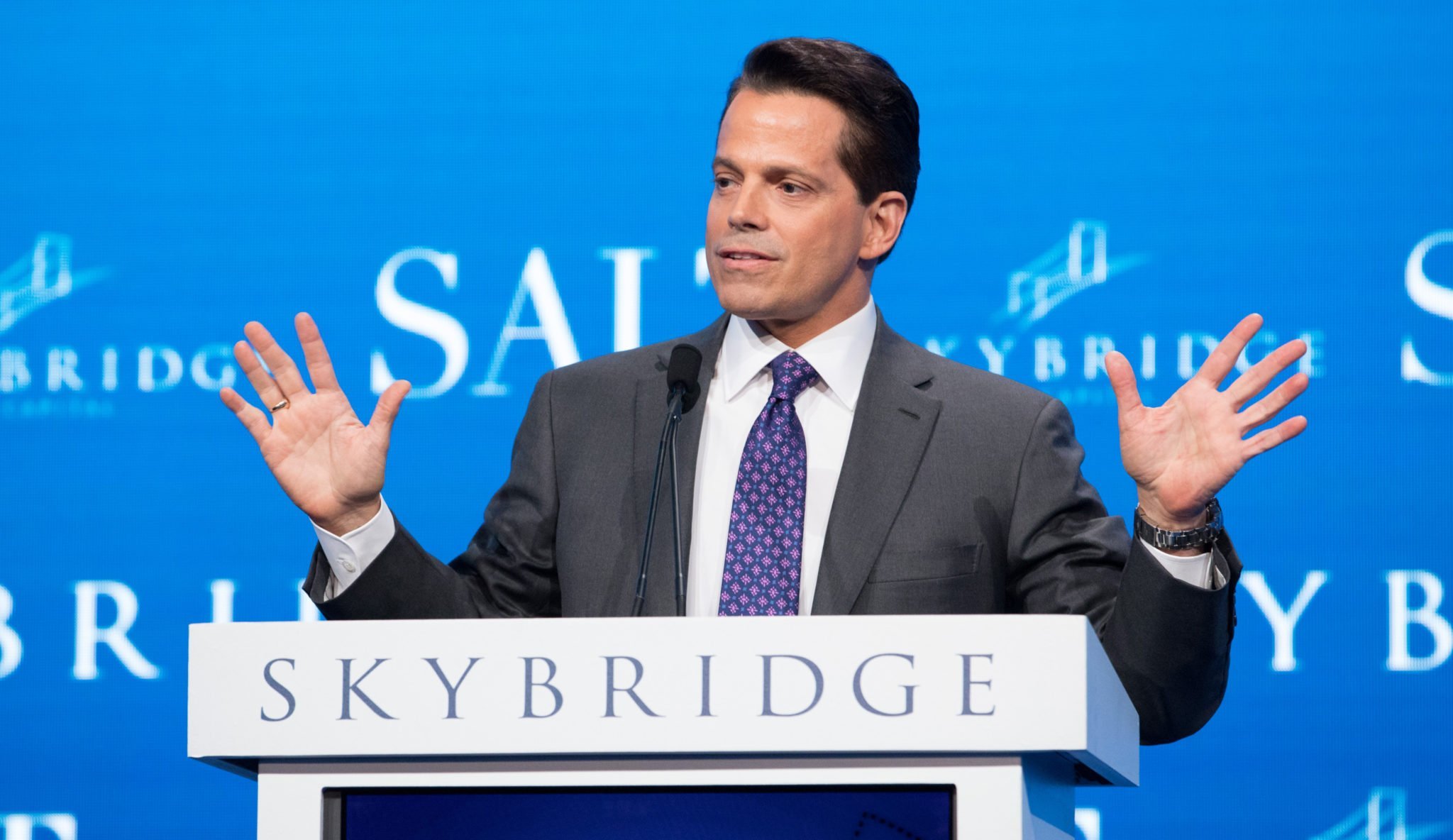 Anthony Scaramucci, Coinbase’in SEC ile Olan Çıkmazdan Kurtulacağını Söylüyor