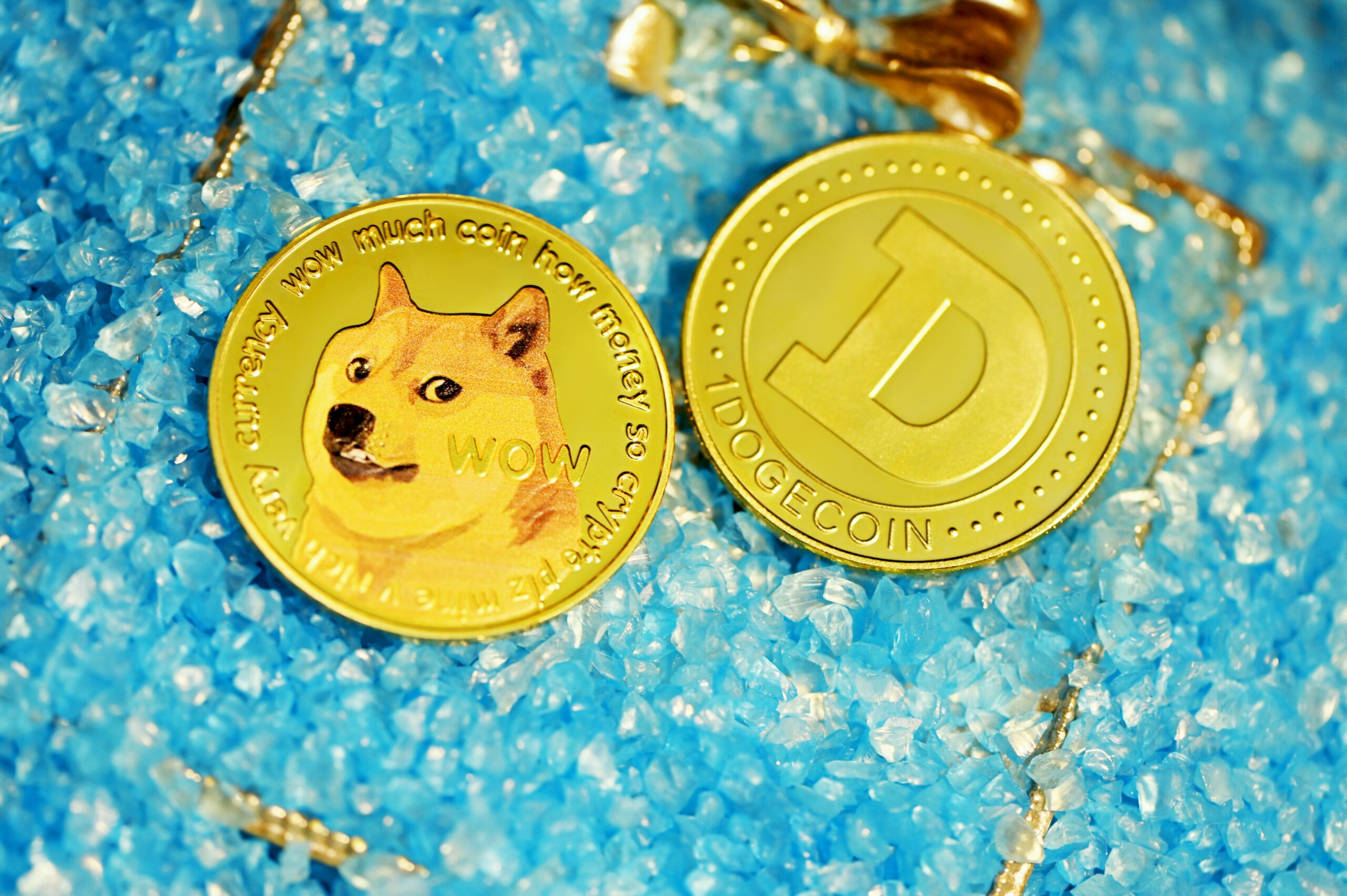 DOGE ve Bu 2 Altcoin Çin Darbesiyle Çöktü! İşte Detaylar