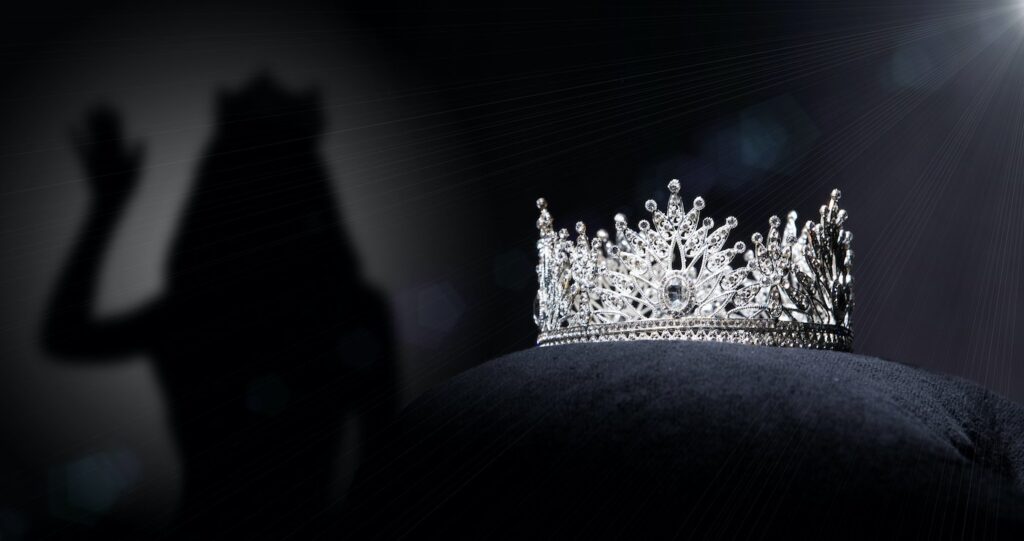 Dünyanın İlk NFT Güzellik Yarışması: Miss Universe Tayland 2021