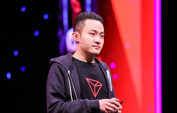 Justin Sun’dan Armstrong ve Zhao’ya tepki: Gerçek devrimci böyle savaşmaz!