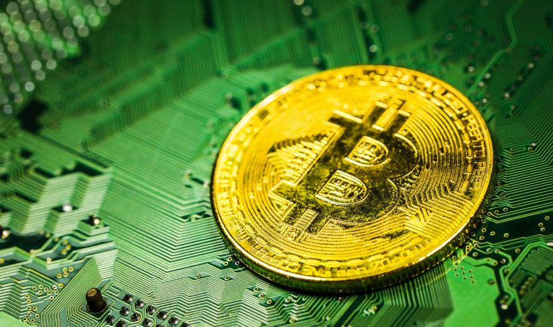 Bitcoin artarken 5 dakikada 1.6 milyar dolarlık alım geldi