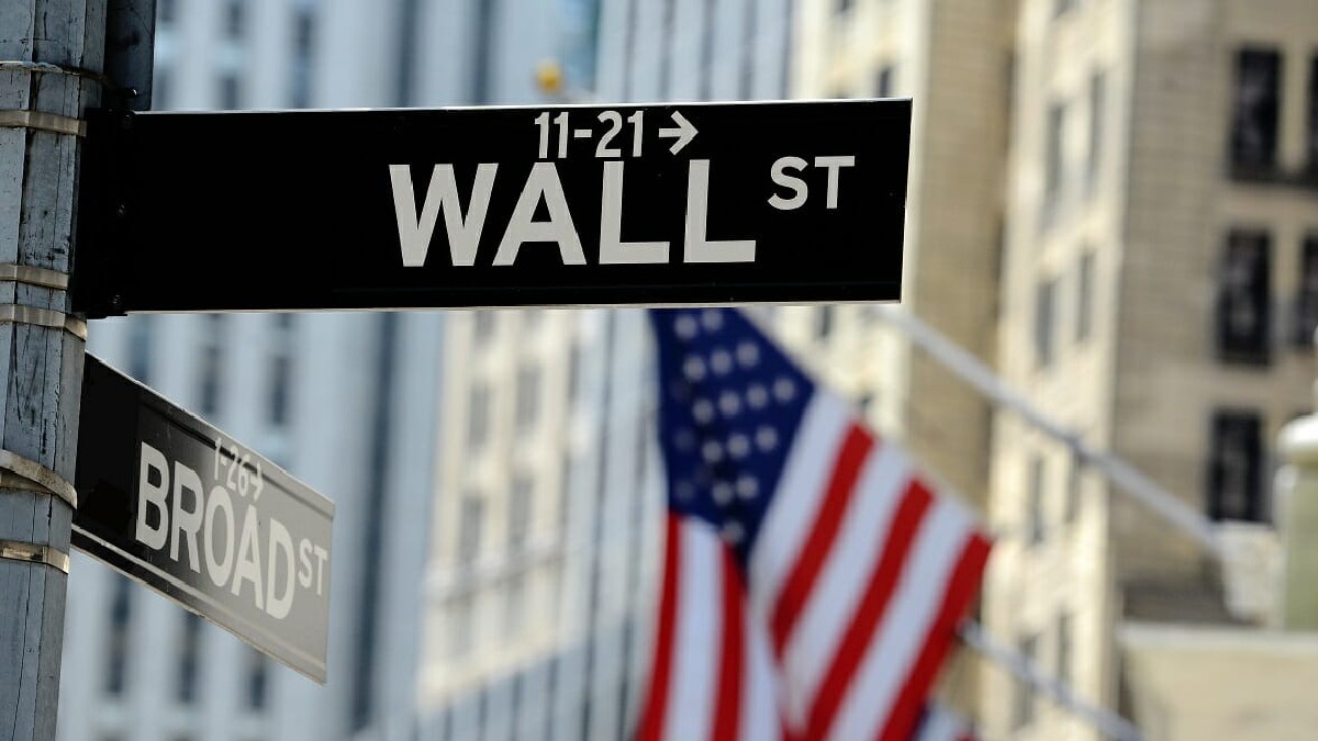 Wall Street Devleri Artık Sadece Bakmıyor, Bitcoin’i (BTC) Görüyor!