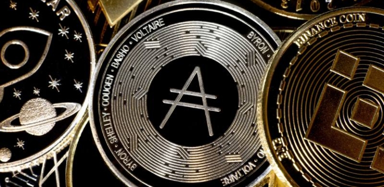 XRP ve Cardano fiyat analizi: ADA, alçalan kanalda ilerliyor