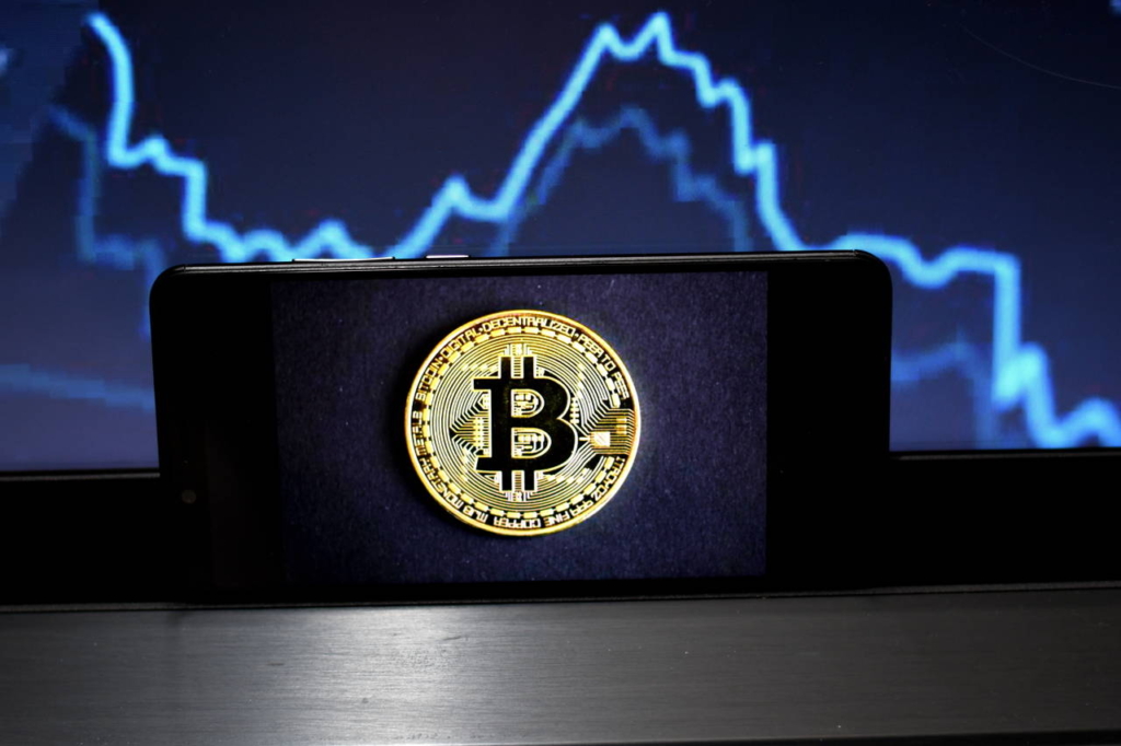 Dünyaca Ünlü 4 Analistten Bitcoin Fiyat Uyarısı: Şimdilik…