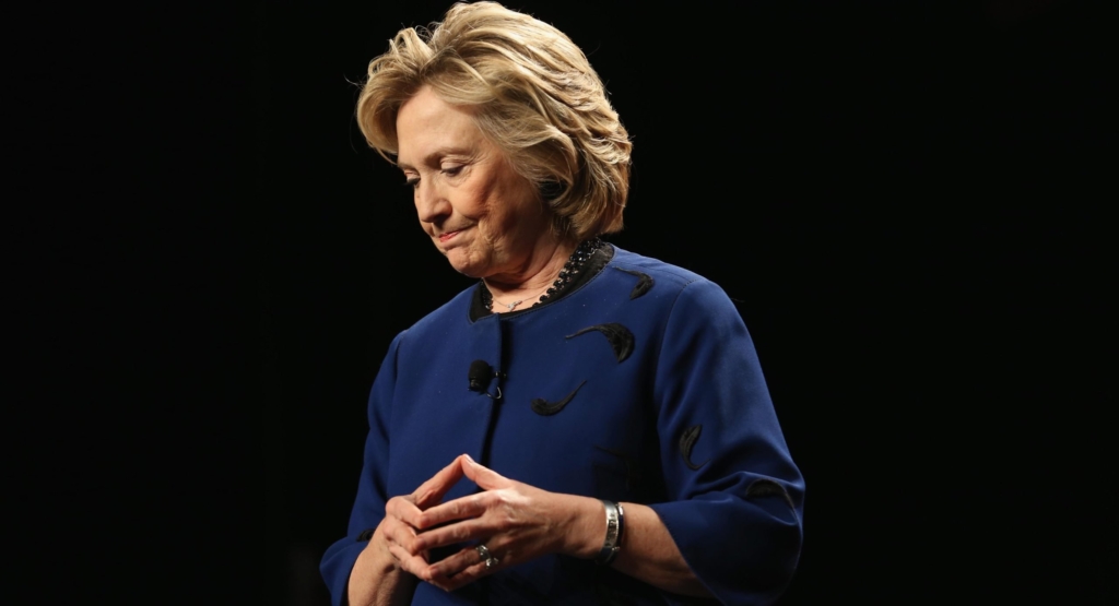 Hillary Clinton, Kripto Paraların Doları Zayıflatabileceğini Söyledi