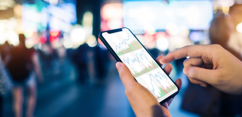 SHIB, DOGE ve FLOKI Değil: Bu 4 Meme Coin Pik Yaptı!