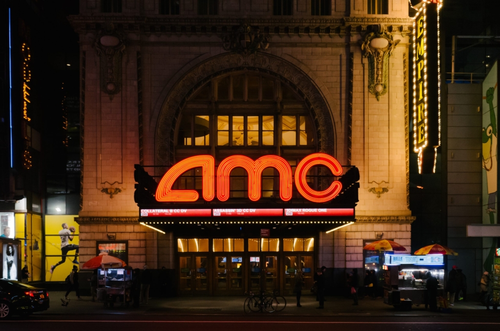 Sinema Zinciri AMC, Bilet Alımları için Bitcoin, Ethereum, Litecoin ve Bitcoin Cash’i Kabul Etmeye Başladı