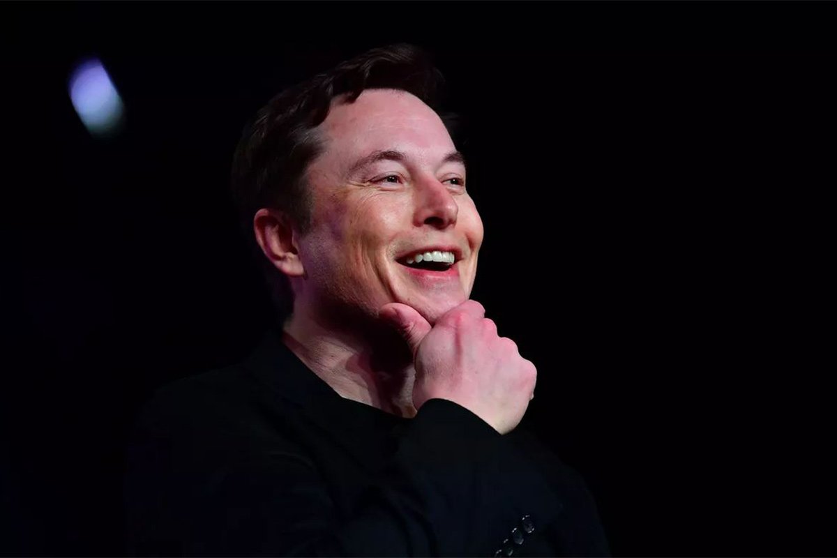 Elon Musk, Keanu Reeves’i Kasteden Bir Meme Yayınladı