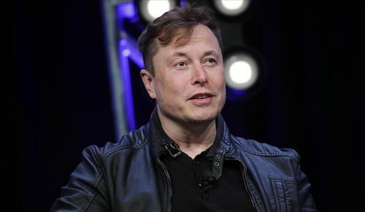 Elon Musk, Kripto Karşıtı Warren’ın Senato’dan Ayrılması Gerektiğini Düşünüyor