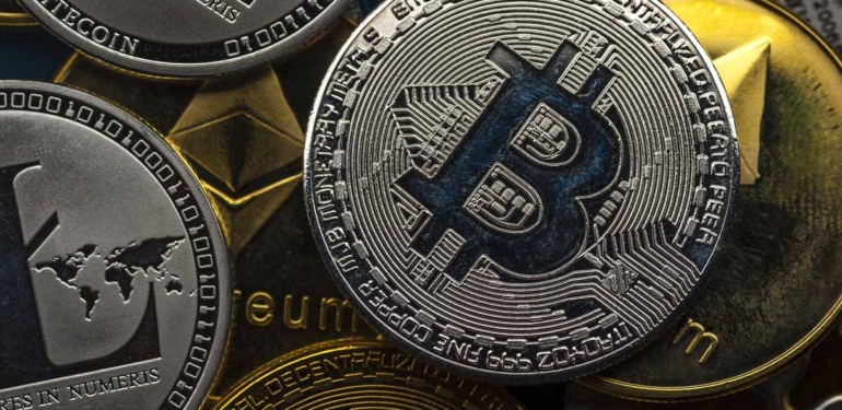 finans-uzmani-patlayacak-2-altcoin-ve-sasirtan-bitcoin-tahmini-verdi - Crypto Turkey Finans Uzmanı, Patlayacak 2 Altcoin ve Şaşırtan Bitcoin Tahmini Verdi!
