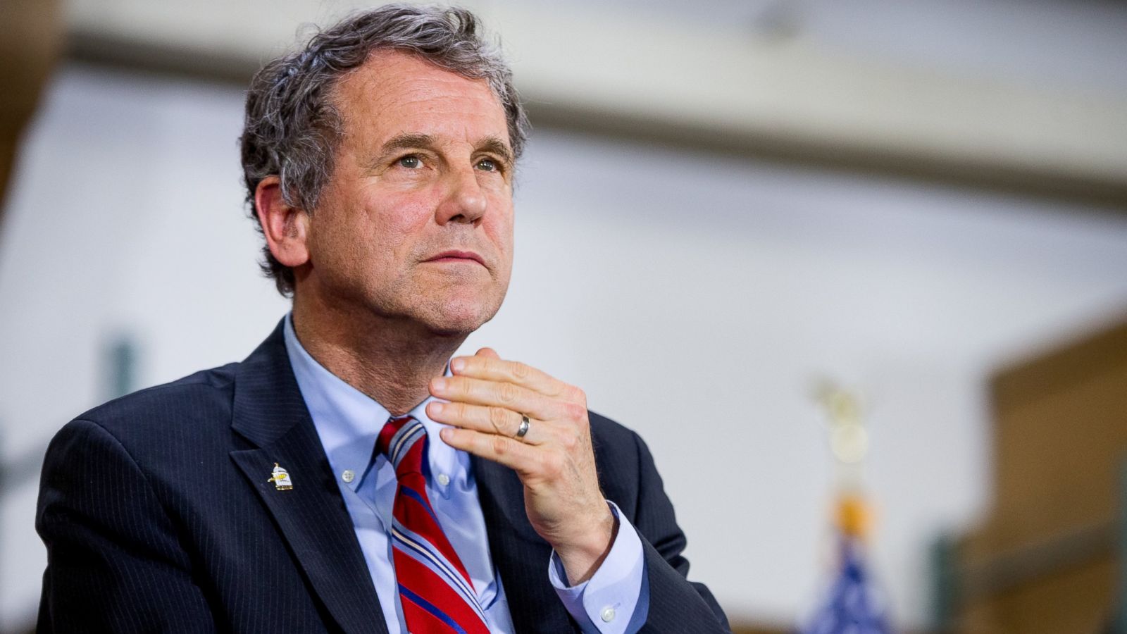 Senatör Sherrod Brown’dan Stablecoin Eleştirisi Geldi