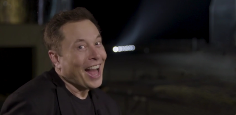Tesla CEO’su Elon Musk, NFT Severleri Trolledi