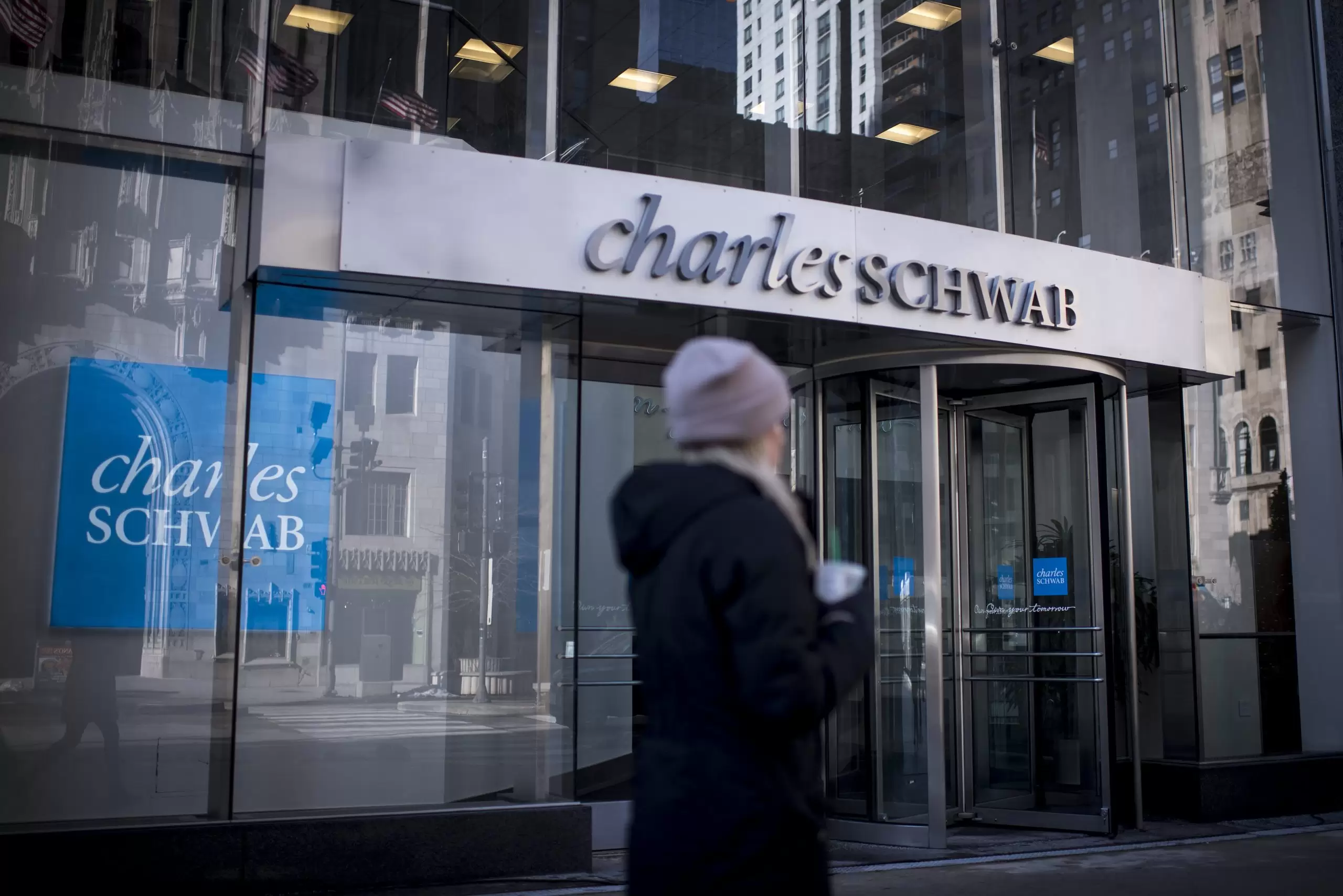 Charles Schwab CEO’su: “Kripto Alanında Doldurulması Gereken Muazzam Bir Boşluk Var”