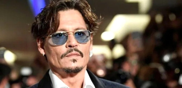 dunyaca-unlu-aktor-johnny-depp-nft-dunyasina-adim-atti - Crypto Turkey Dünyaca Ünlü Aktör Johnny Depp, NFT Dünyasına Adım Attı