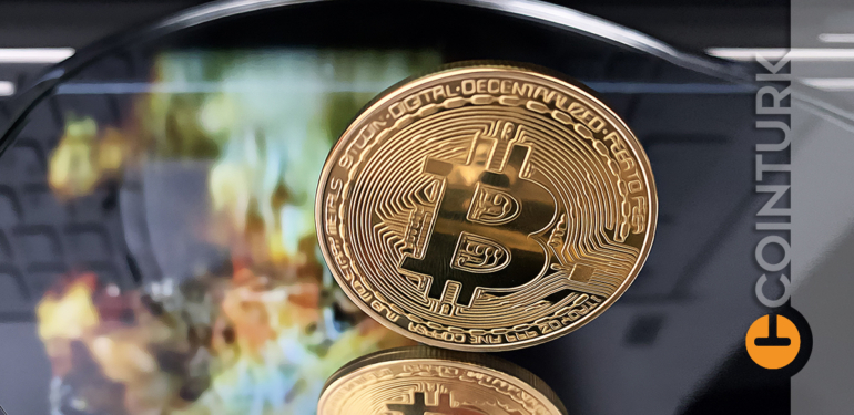 unlu-yonetici-bitcoin-de-btc-500-000-dolari-isaret-etti-tarih-verdi - Crypto Turkey Ünlü Yönetici, Bitcoin’de (BTC) 500.000 Doları İşaret Etti! Tarih Verdi