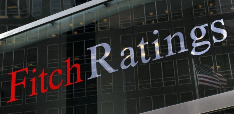 Fitch, El Salvador’un Kredi Notunu Düşürdü