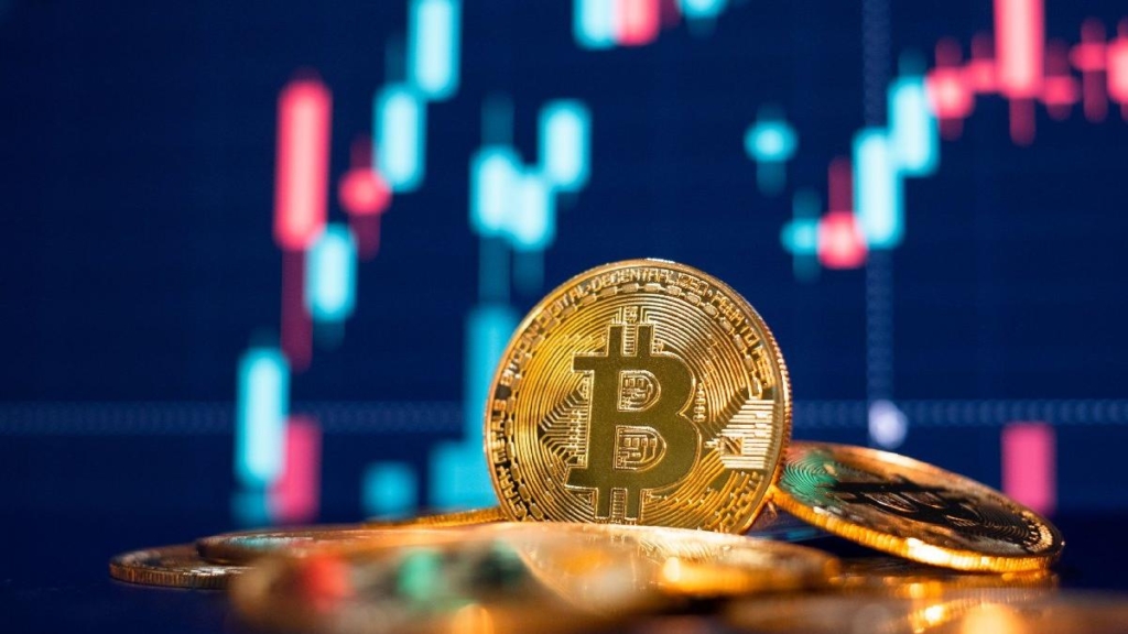 Mike McGlone, Bitcoin’in (BTC) Hala 100.000 Dolara Ulaşabileceğini Söyledi