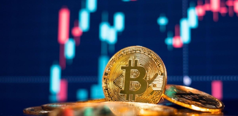 Mike McGlone, Bitcoin’in (BTC) Hala 100.000 Dolara Ulaşabileceğini Söyledi