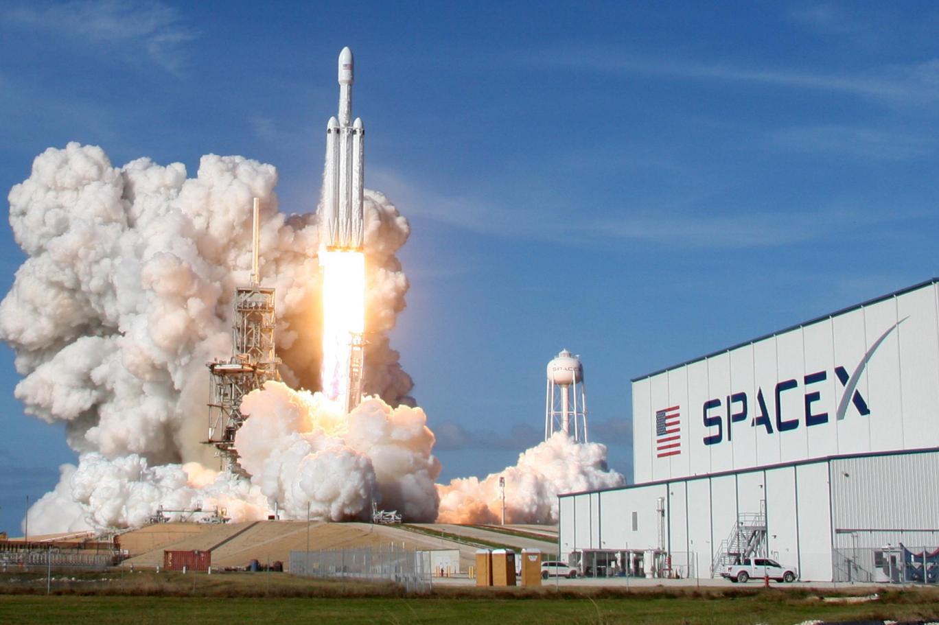 SpaceX’in Dogecoin (DOGE) ile Ödeme Seçeneğini Test Ettiği İddia Edildi