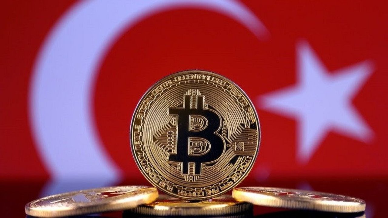 “Türk Bitcoin Yasasını Gördüm” Diyen İsim Konuştu!