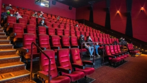 AMC Theatres, Ödemelerde Shiba Inu (SHIB) ve Dogecoin’i (DOGE) Kabul Etmeye Başladı