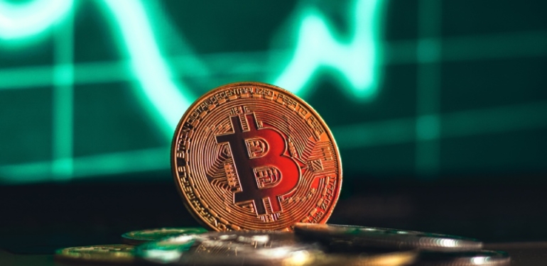 Bitcoin’de büyük miktarlı işlemler artışta