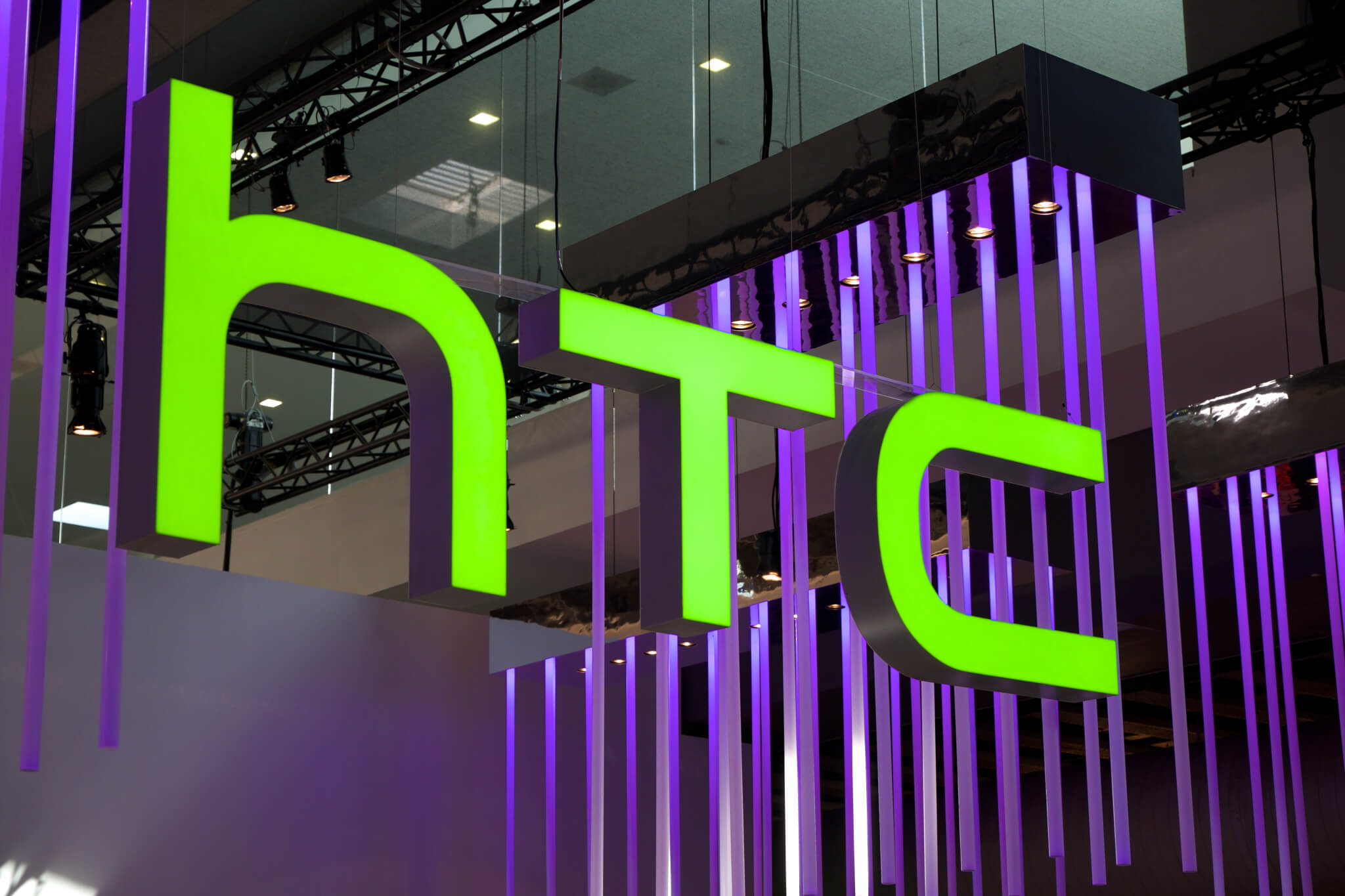 HTC’den Metaverse Özelliklerine Sahip Telefon Geliyor