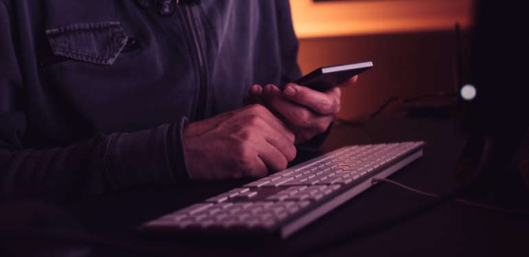 NFT projesi çıkaran iki genç “rug pull” suçlamasıyla tutuklandı