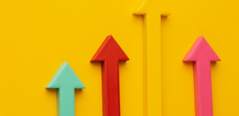 Popüler Analist, Aave ve İki Ethereum Rakibinin Fiyat Hareketlerini İnceledi