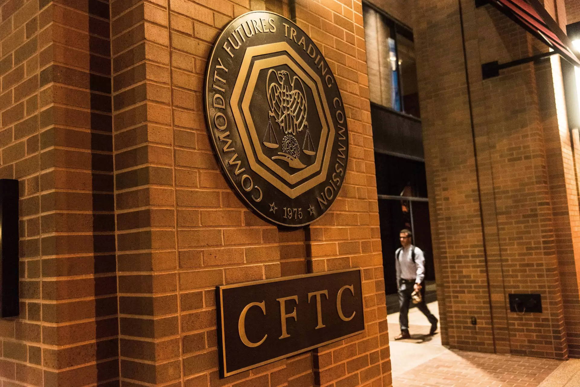 ABD Emtia Vadeli İşlemler Komisyonu (CFTC) 44 Milyon Dolarlık Kripto Para Ponzi Şemasını Ortaya Çıkardı!