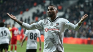 Beşiktaş’ın Eski Futbolcusu, Düğününü Metaverse’te de Yaptı￼