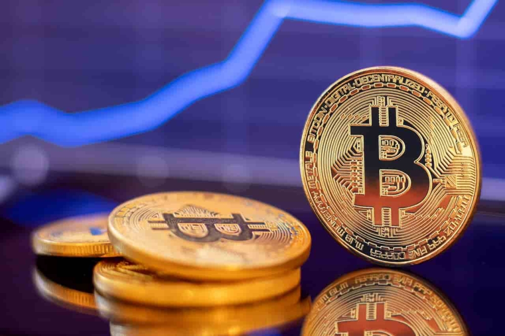 Bitcoin Piyasa Hakimiyeti 8 Ayın Zirvesinde: Piyasa İçin Anlamı Ne?