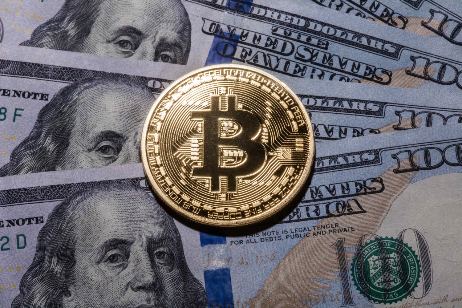 Uzman Bloomberg’e Konuştu: “Bu Altcoin’den Çıkan Para Bitcoin’e Akabilir”