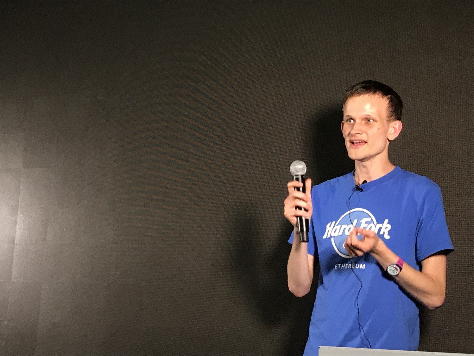 Vitalik Buterin, Ethereum Topluluğuna Teşekkür Etti: Çok Mutluyum