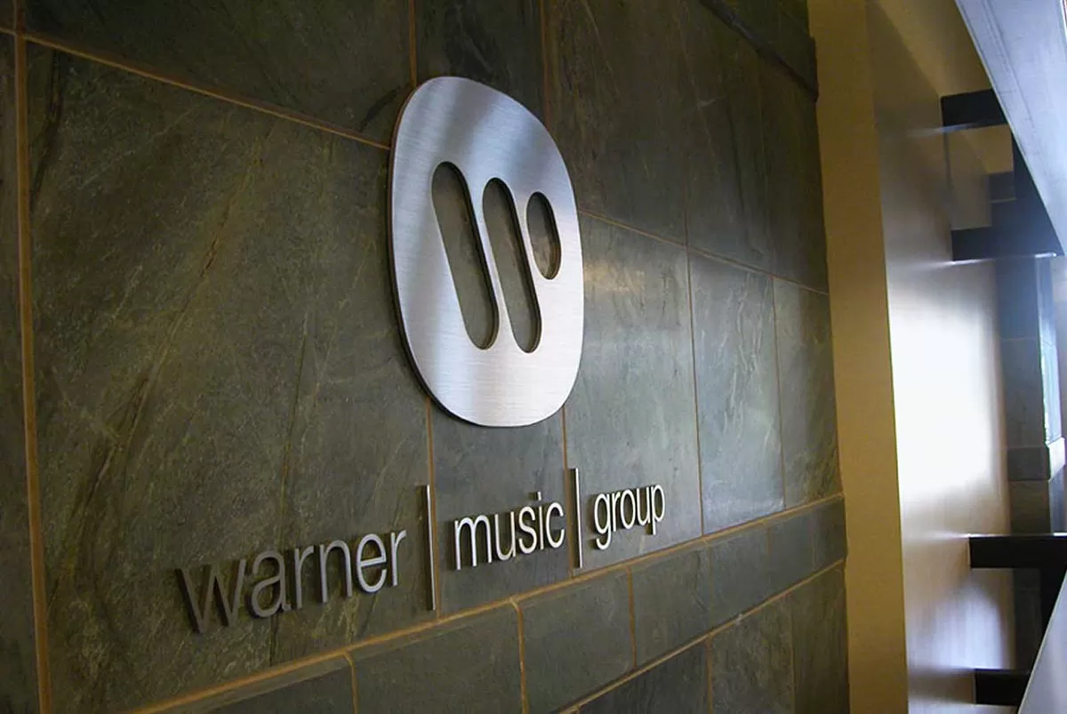 Warner Music Group, Kripto Para Bağlantılı Bu Sektöre Adım Atacağını Duyurdu!