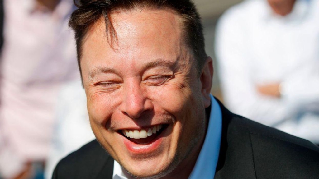 FTX Hack’i Elon Musk’ı İştahlandırdı! Favori Altcoin’ini İşaret Etti ve “Ay’a Gidecek” Dedi!
